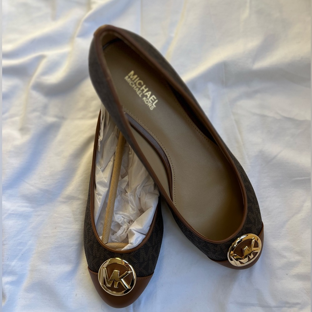 Michael Kors Ashley Ballet Flat Brown shoes